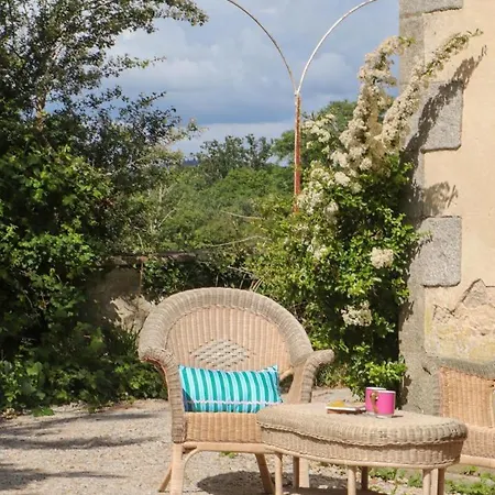 Demeure Les Ragottieres Penzion 3*